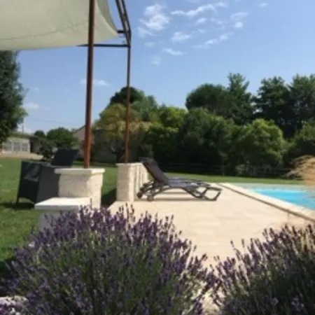 Du Moulin De La Peyriere 펜션